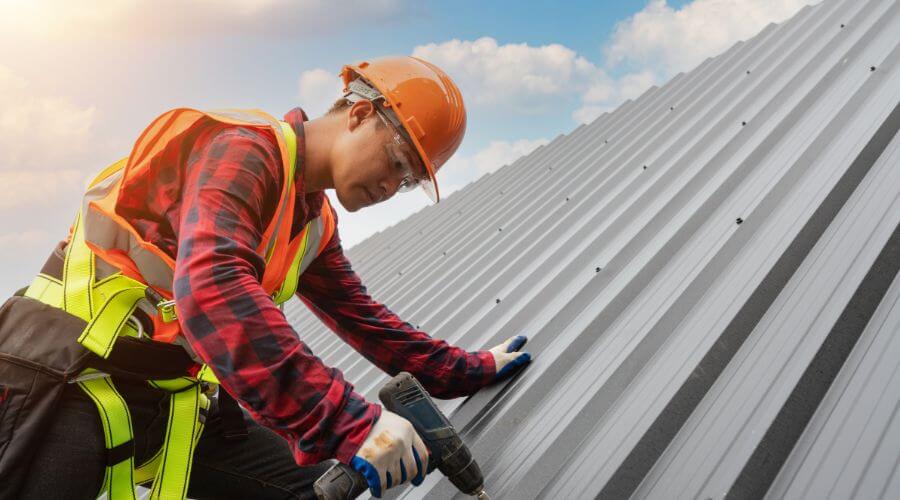 Professional residential roofers in Burlington Junction, MO